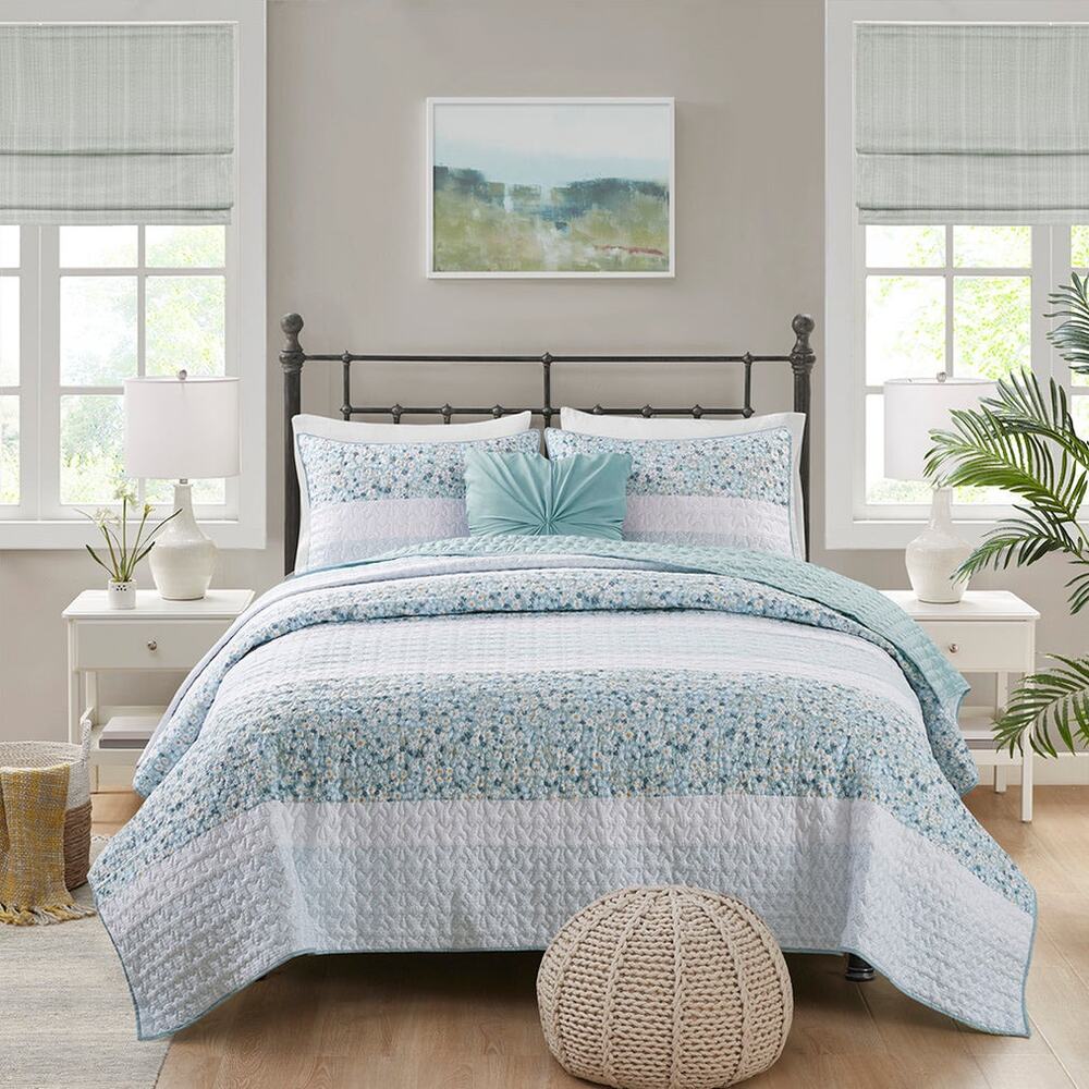 NEW! Madison Park Full/Queen Evian Seersucker 4PC Quilt Set Floral
